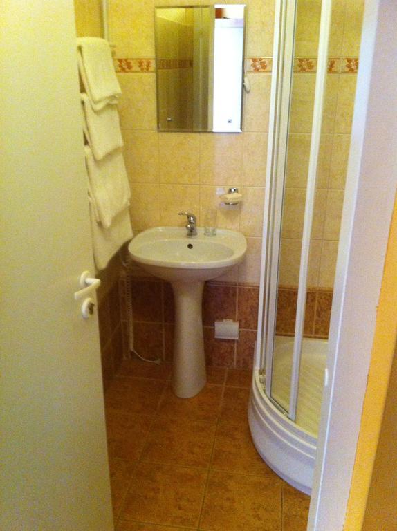 Guest House Guba Moletai Room photo